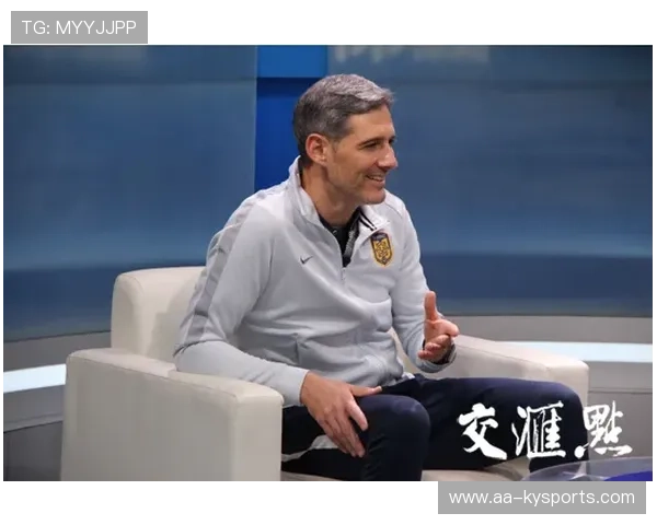 琑队如何建立青训导师与校方的长期合作机制，青训俱乐部怎么与学校合作