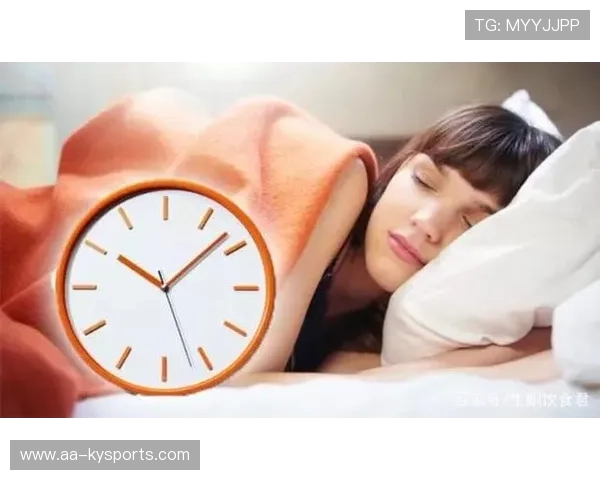 增肌期睡眠与午休对恢复的重要性